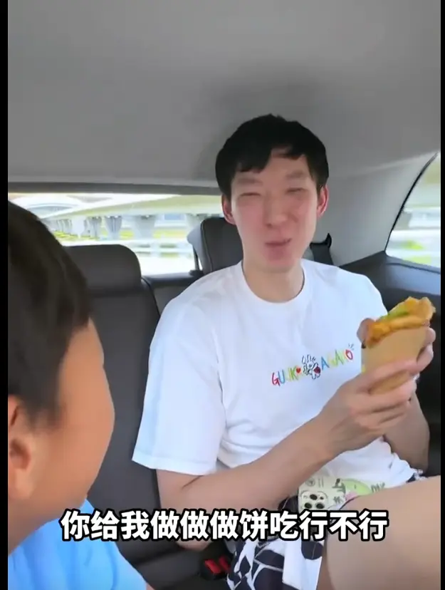 分之一决赛, 男篮对阵约, 从美国回到